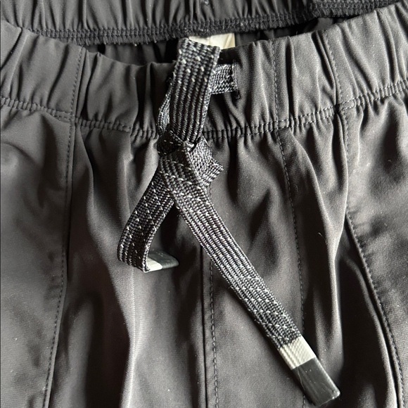 Fabletics Jogger - Picture 3 of 12